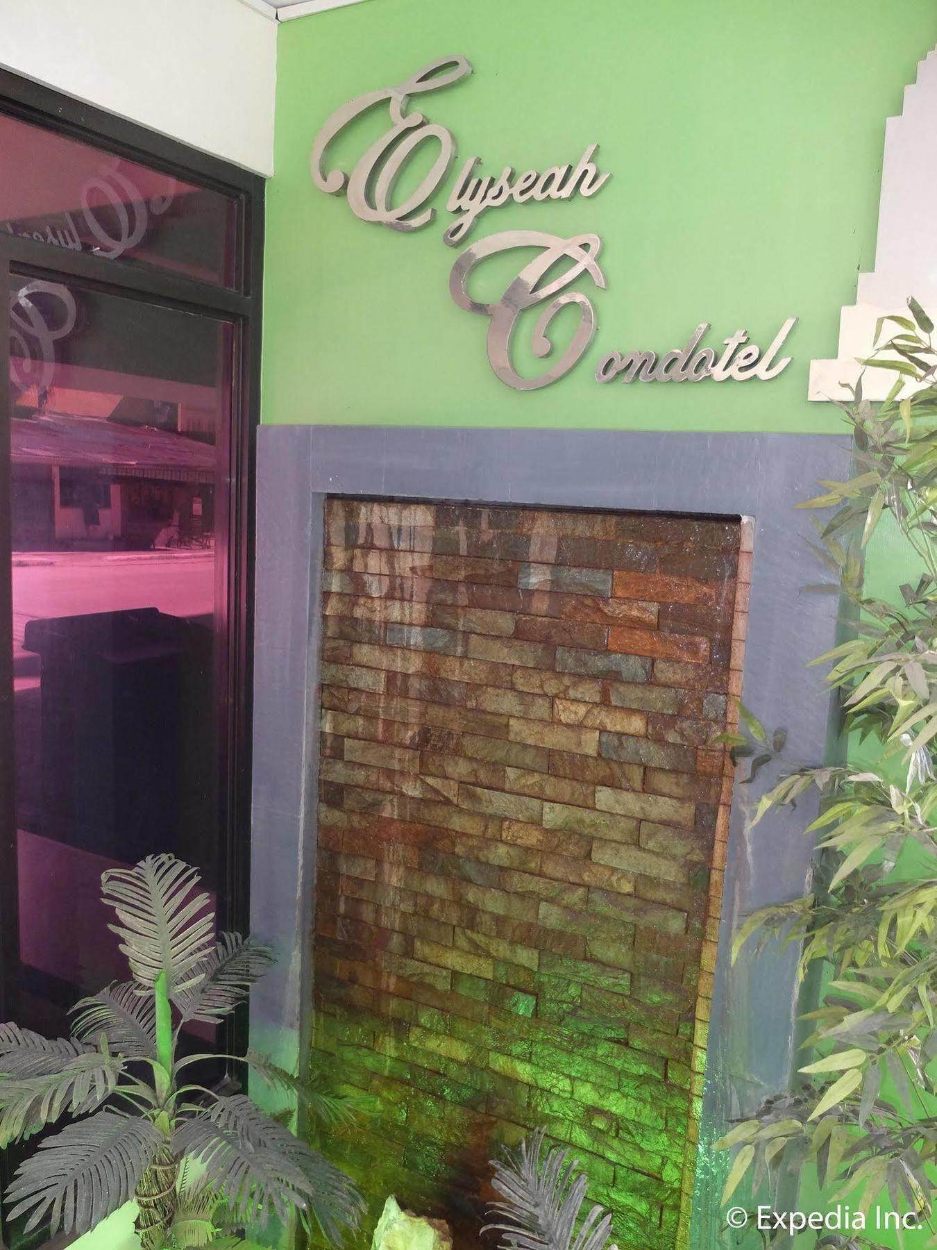 Elyseah Condotel Angeles Eksteriør billede