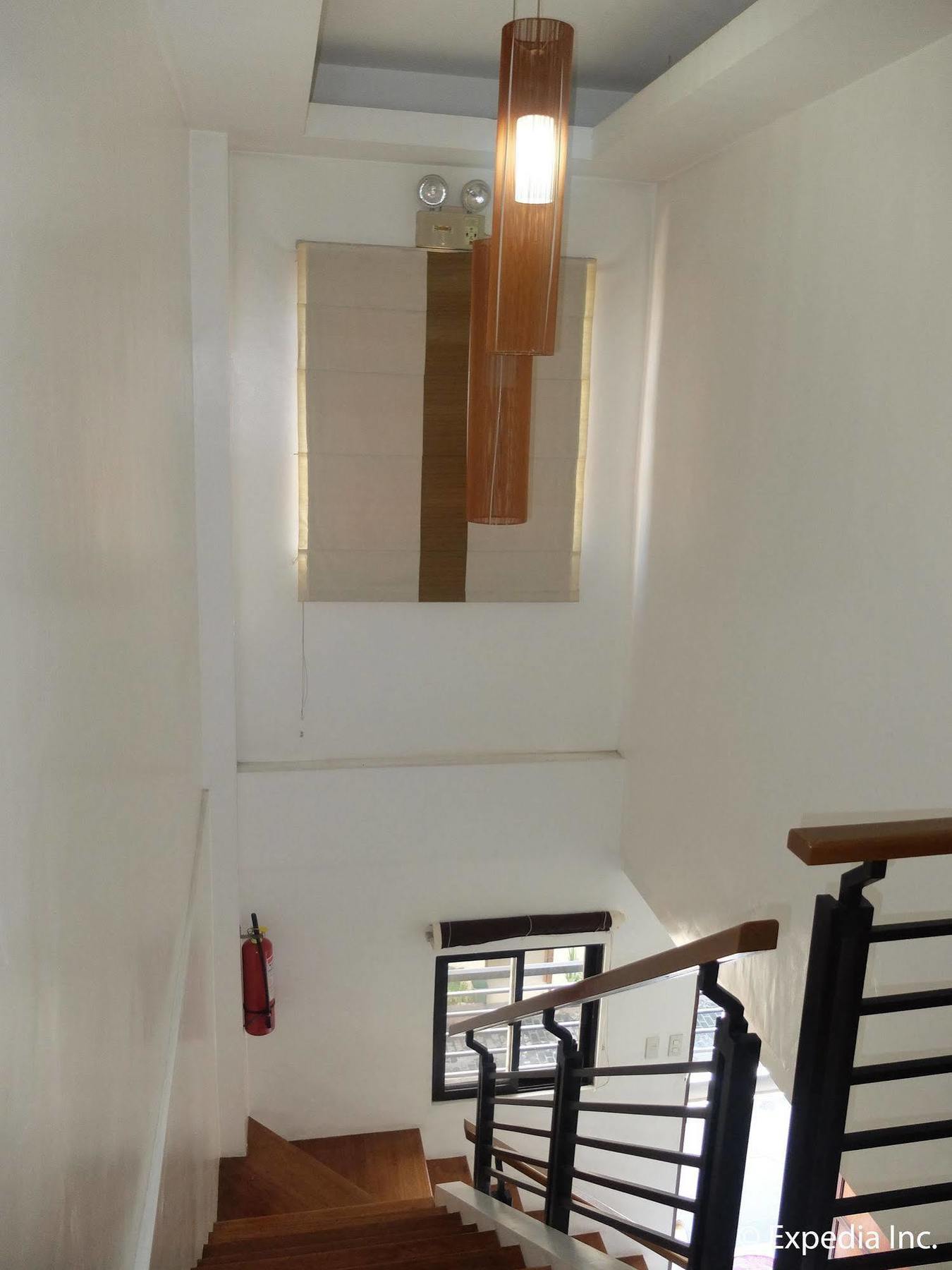 Elyseah Condotel Angeles Eksteriør billede