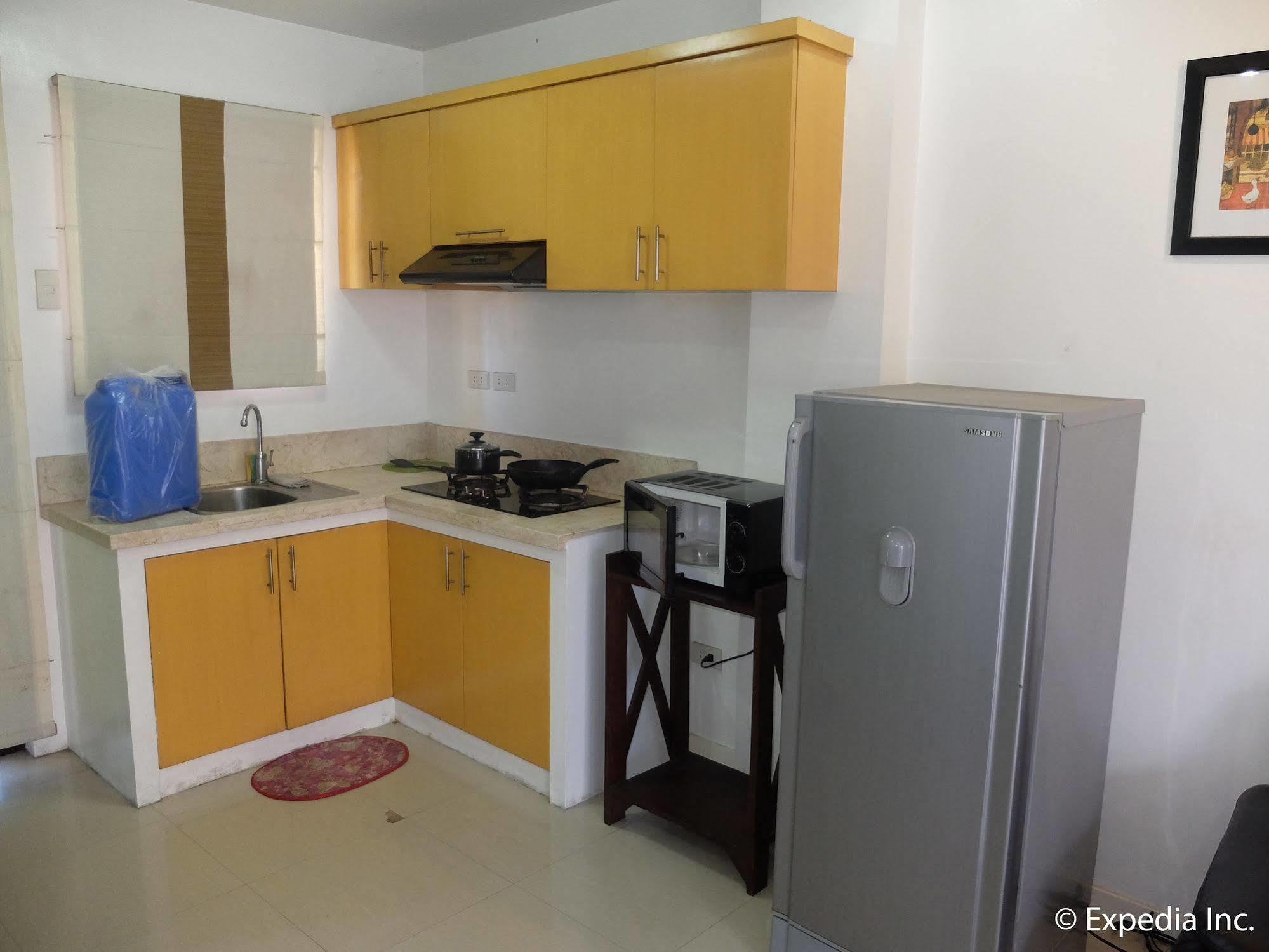 Elyseah Condotel Angeles Eksteriør billede