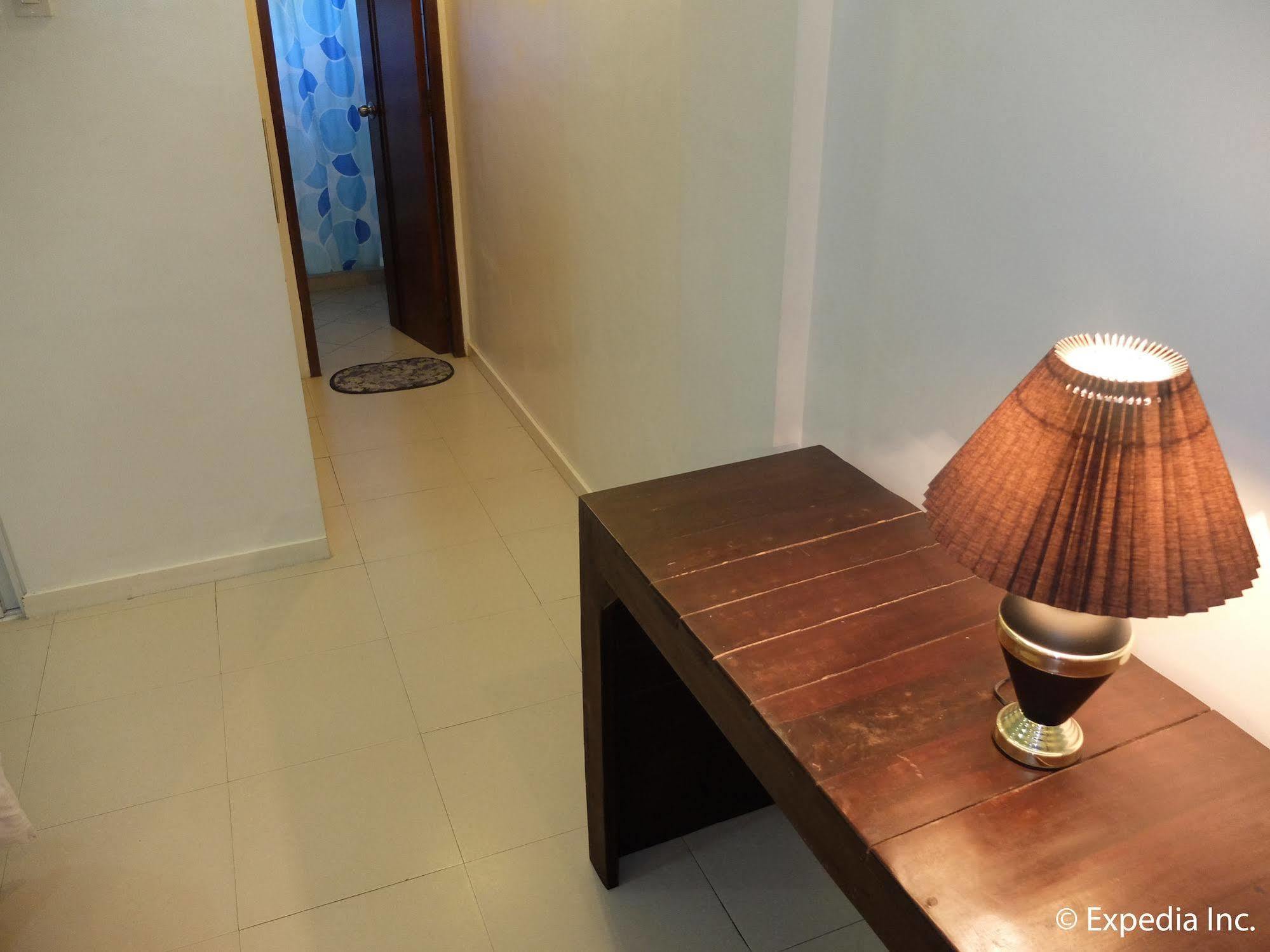 Elyseah Condotel Angeles Eksteriør billede
